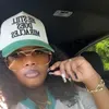 @Shes_That_Confident