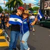 @LaSalvi Y ElChele🇸🇻🇺🇸