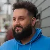 @6753528424952038405