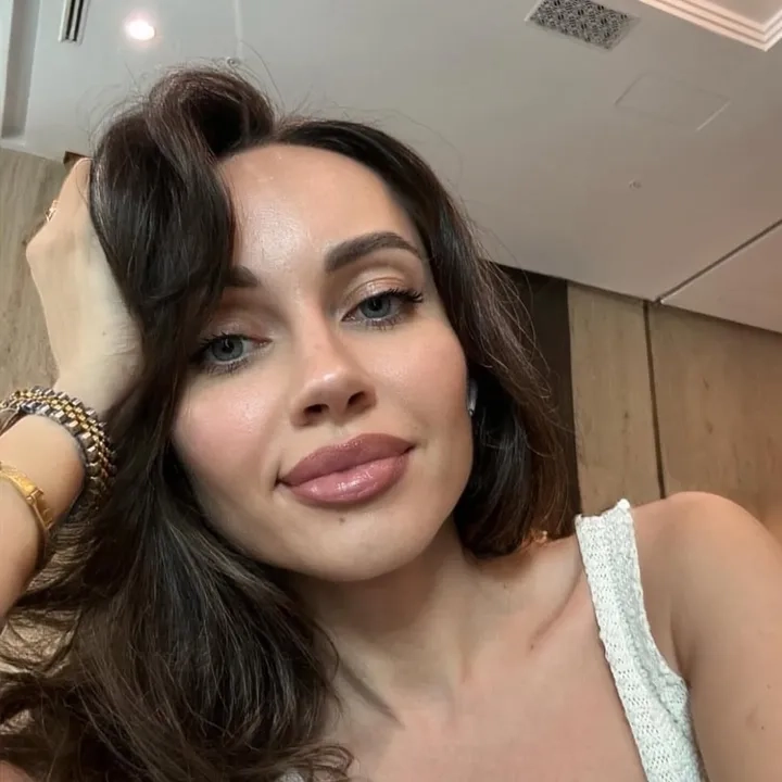 @april_ande