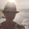 @Alicat4244