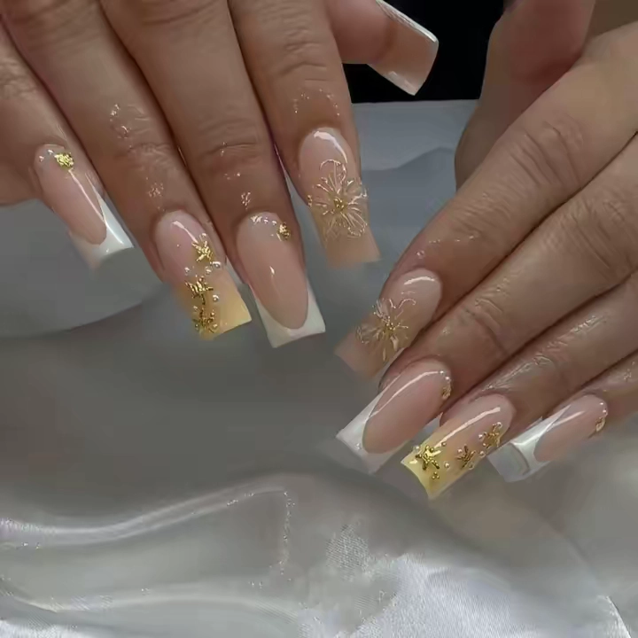 @nailvogue2