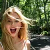 @Lucyss