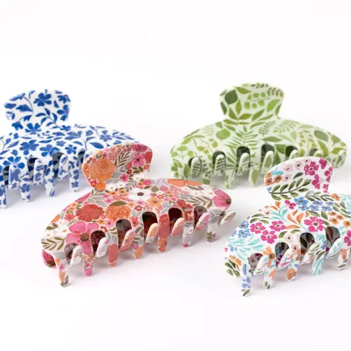 Sustainable Claw Clip, 4x2 in Hair Accessory