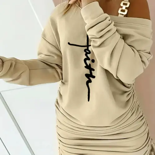 Women's Letter Print Chain Decor Asymmetrical Neck Dress, Casual Minimalist Fashion Drop Shoulder Ruched Drawstring Short Dress, Women's Dress for Spring & Fall, Casual Elegance Chic, Womenswear, Casual Fashionable Dress