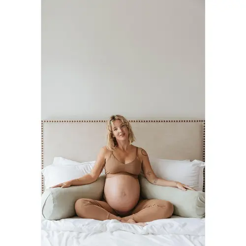 WildBird Pregnancy Pillow - Cozy Maternity Support for Back Belly Hips & Legs - Ultimate Comfort for Sleeping Nursing or Feeding Positions