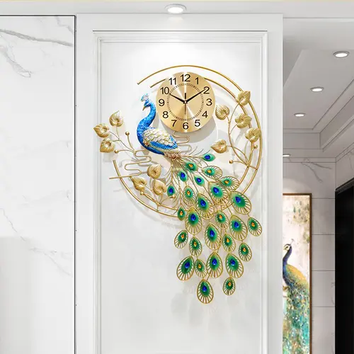 CNCEST Silent Sweep Irregular 3D Peacock Resin Wall Clock - Retro Luxury Gold-Green Metal Frame, Battery-Operated Acrylic Crystal Home Decor for Decorating Living Room, Adult Bedroom, Unique Decor