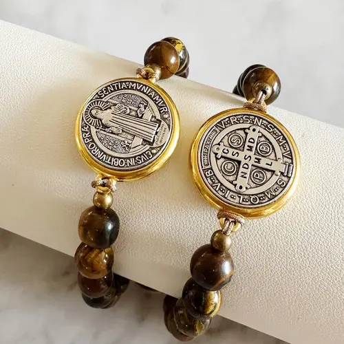 2-Piece Fashion Casual Round-Charm Beaded Layered Bracelet Set, Bracelet Combination Set, Adjustable Bracelets for Women and Men, All-Match Jewelry, Religious Blessing Accessory, Stackable Bracelets