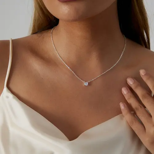 VENOCO gold CZ Necklaces For Women, Attractive Design Dainty Necklaces For Women,Exquisite Gift box Packaging for Holiday Gifts