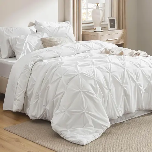 【Summer Sale Deals】7 PCS-Bedsure Soft  Pintuck Messy Bedding Sets - Multi-Color,Cloud-like,Ultra-Soft,Machine Washable,Luxury Bedroom Decor Accessories,Breathable,All-Season King Size Comforter Sets,Hotel Quality, Restful Sleep, Geometric Pattern