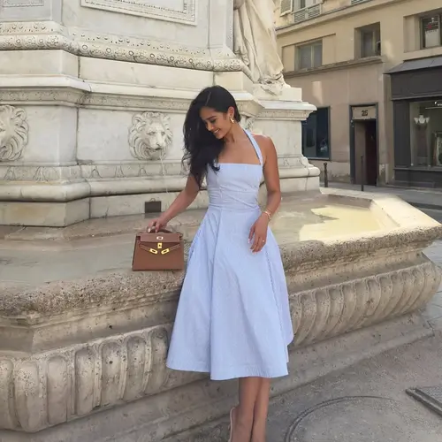 Casual Midi A-Line Dress, Sleeveless Striped Halter Neck Dress for Summer Vacation, Comfy Chic Fitted Style for Women, Womenswear