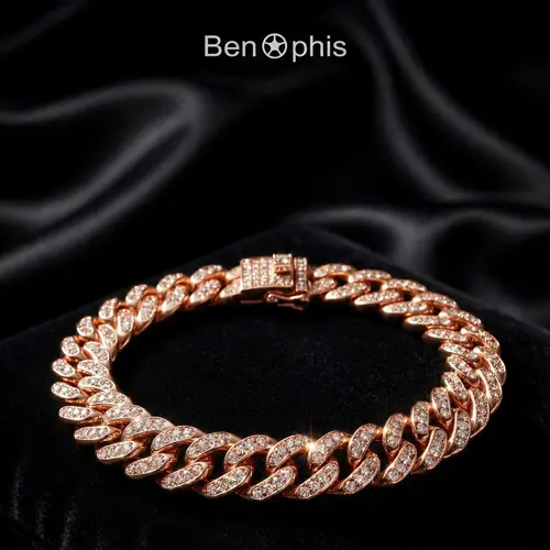Fashionable Iced-Out Rhinestone Pet Collar, Rose White Gold Cuban Link Design, Sturdy Clasp for Walks, Durable Fixed Size Detachable, Sparkling Accents, Ideal for Dogs, Events & Birthdays