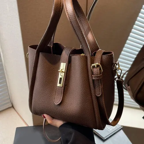 Women's elegant simple fashion handbag, aesthetic handbag, fashionable retro bag, 25 fall&winter chic versatile handbag, mother-and-child bag, crossbody shoulder bag, suitable for daily and work use, commuting to work