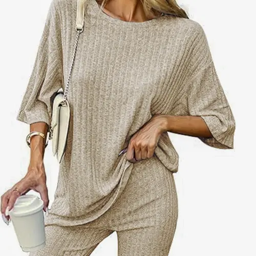 Women's Solid Round Neck Drop Shoulder Tee & Elastic Waist Shorts Casual Loungewear Set for Daily Home Wear, Ladies Sleepwear for All Seasons