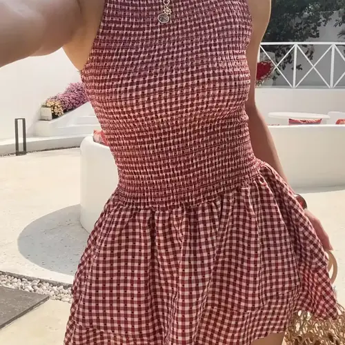 Women's Casual Sleeveless Plaid Checkered Mini Dress, Beach Dress, Spring Summer Fashion, Slim-Fitting Design, Perfect for Vacation & Daily Wear