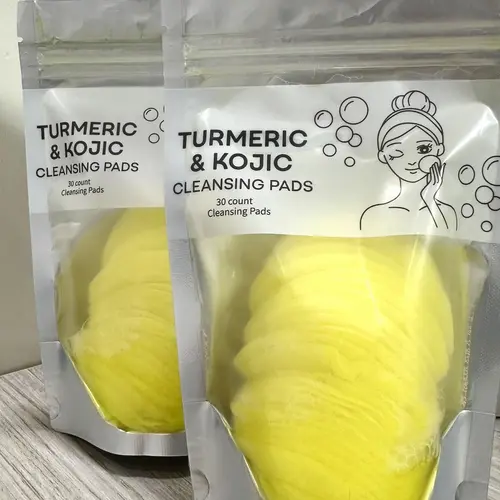 Organic Gentle Foaming Turmeric-Kojic Acid Cleanser Pads with Retinol, Chamomile, Citrus - Face Care Products for Adults, Children, Facial Cleansing, Skin Repair, Convenient Pack