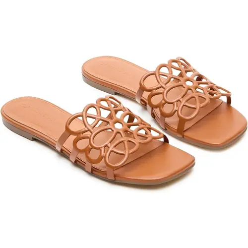 Coutgo Womens Flat Sandals Comfortable Square Open Toe Slides Slip On Summer Dressy Beach Shoes