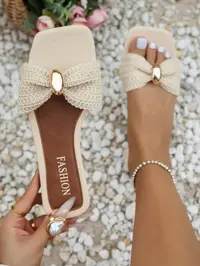 Women's Comfortable PU Leather Square Toe Flat Sandals, Flat Sole Sandals for Beach Vacations and Summer Wear, Footwear for Beach