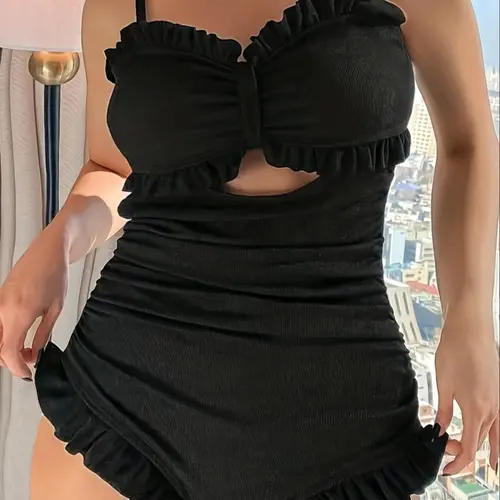 Plus Size Solid Cut-Out Ruched Ruffle One-Piece Swimsuit, Monokini Swimwear, Backless Tie Back Design, Women's Swimwear for Summer Beach Holiday