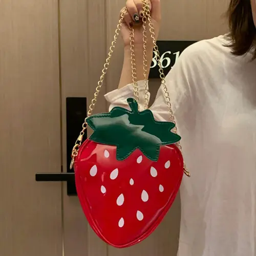 Women's Cute Strawberry Design Crossbody Bag, Fashionable Chain Strap Novelty Bag for Party, Casual Trendy Versatile PU Leather Daily Commuting Bag, Embellished Shoulder Bag, Fashionable Unique Bags, Casual Trendy Purses