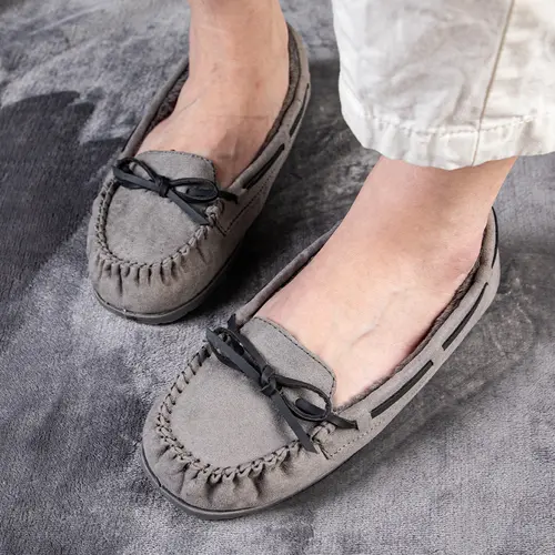 KOLILI Women's Suede Moccasin Slippers - Warm Plush-Lined Slip-Ons with Classic Bow Accent, Soft Cushion, Non-Slip Rubber Sole, Casual Flats for Indoor/Outdoor Wear