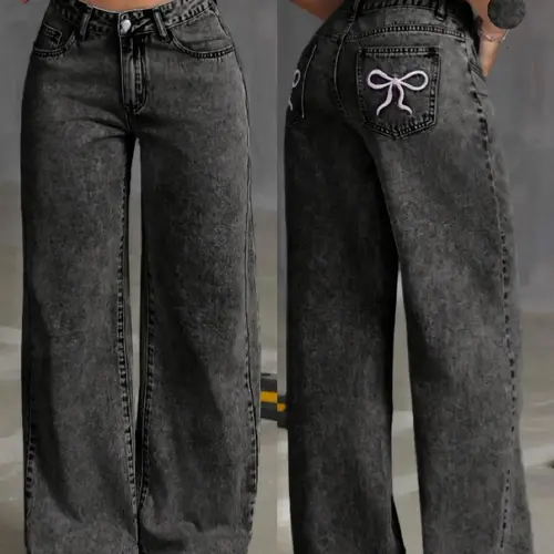 Women's Embroidering Design Pocket Button Fly Denim Pants, Casual Fashion Comfy Trousers for Daily Wear, Ladies Bottoms for All Seasons, Love Handles Low Waist Jeans, Low Rise Jeans, Low Waisted, Button Front Jeans
