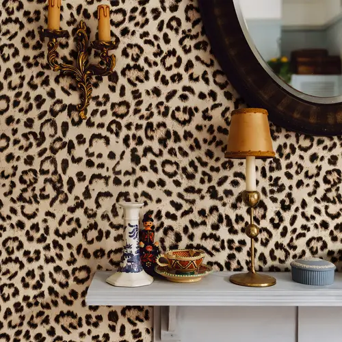 JiffDiff Leopard Print Peel and Stick Wallpaper Waterproof Removable Self Adhesive Textured Wall Paper Yellow Funky Cheetah Contact Paper for Bedroom and Bathroom 480"X17.3"(57.6 sq. ft)
