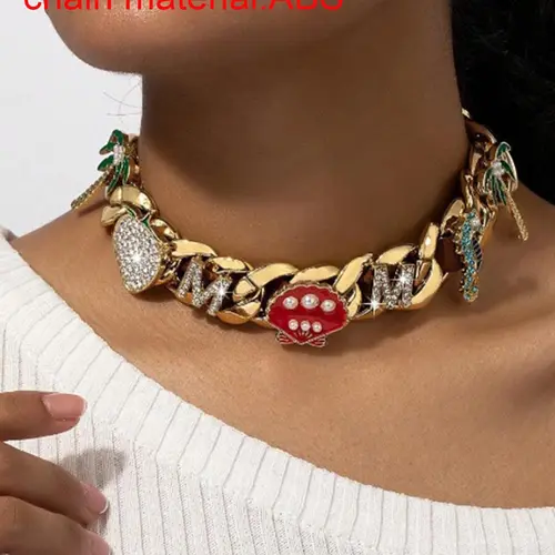 Fashion Letter & Heart Design Chunky Chain Necklace, Rhinestone Decor Cuban Necklace for Party, Daily Clothing Decor, Trendy All-match & Exquisite Jewelry for Gift
