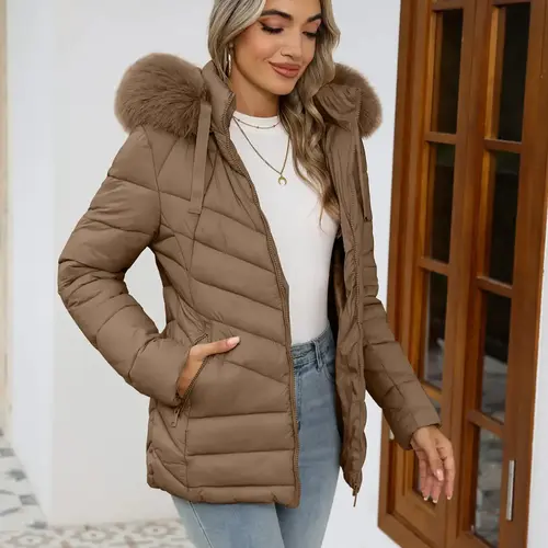 Women's Solid Color Contrast Faux Fur Hooded Quilted Woven Fitted Jacket, Casual Everyday Long Sleeve Zip Up Pocket Design Lady Coat for Fall & Winter, Women's Clothing for Daily Wear, Casual Warm Coat