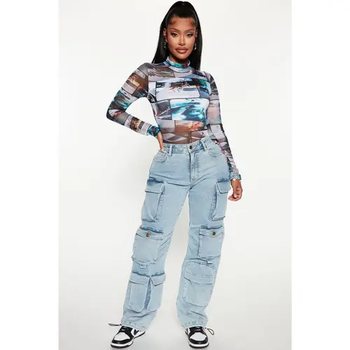 Fairfax High Rise Stretch Cargo Jeans - Light Wash