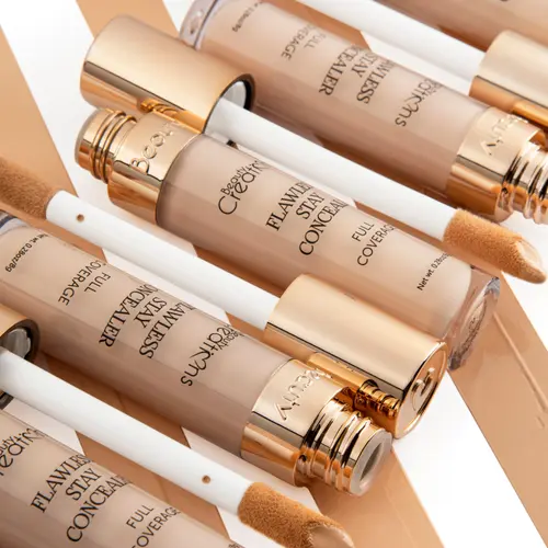 Beauty Creations Flawless Stay Concealer, Cosmetic Make Up with Blendable Long-Lasting Formula, Blurring Flawless Coverage, Creaseless Look