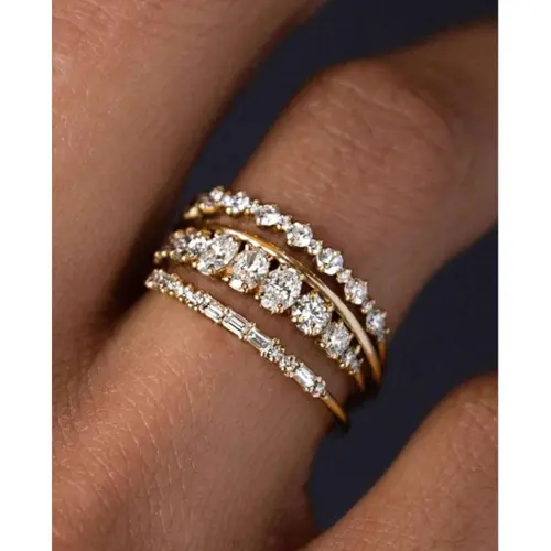 Women's 4pcs Fashion Stackable Rings Set - Minimalist Gold-Tone Multilayer Bridal Rings, Beautiful Everyday Thumb Jewelry Gifts for Teen Girls, Bridal Ring Set