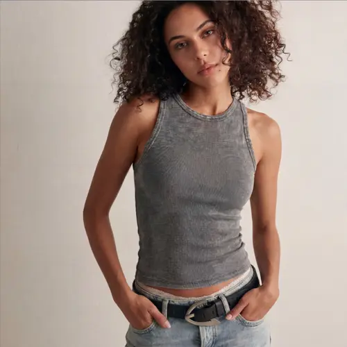 AUTOMET Women's Vintage Washed Sleeveless Basic Tank Top - Chic, Slim-Fitting, Comfortable Minimalist Style Top for Summer Casual Everyday Wear (Pairs with Jeans, Shorts), Vintage Clothing, Piece, Sleeveless Airflow, Vintage Washed Look