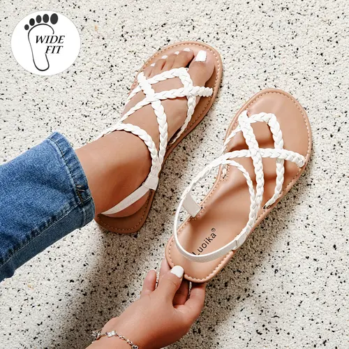 Luoika Women's Wide Width Flat Sandals, Flip Flop Casual Strapy Sandals Slip on Summer Beach Shoes for Women. Girl Flipflop