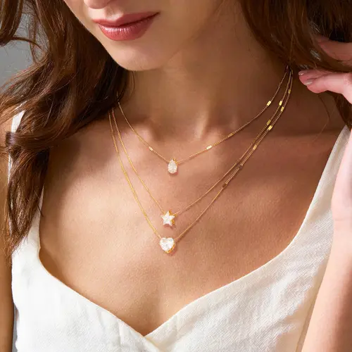 CAROVO Women's Dainty Gold Layering Chain Necklace Set - Herringbone, CZ Cross, Paperclip, Cuban, Figaro, Rope, Satellite Styles & Gold Choker Pendant, Trendy Jewelry Gift, Necklace and Chain
