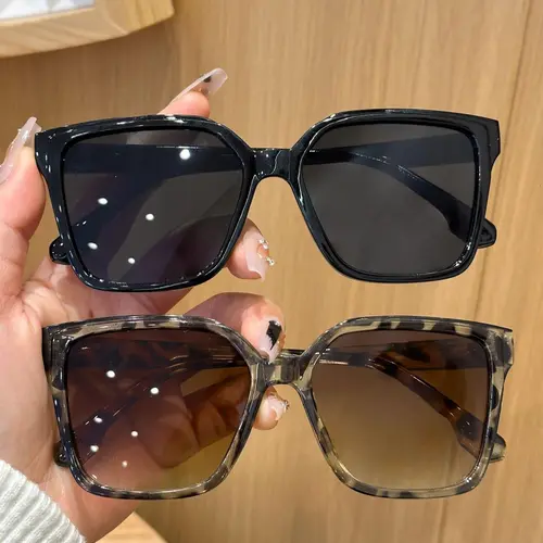 Women's Vintage Square Frame Sunglasses, Casual Sunglasses for Everyday Use, Accessories for Outdoor Activities, Modern Sunglasses, Trendy Shades, Fashionable Sunglasses, Sunglasses Set