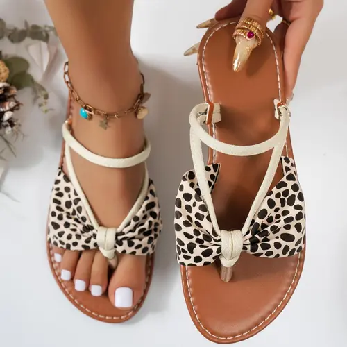 Women's Fashion Leopard Print Flip Flops, Casual Comfortable Flip Flops for Beach, Fashionable Flip Flops for Indoor & Outdoor Wear, Boho Style Sandals, Bohemian Trending Sandals, Beach Slides Sandals, Beach Home Sandals, Beach Casual Shoes