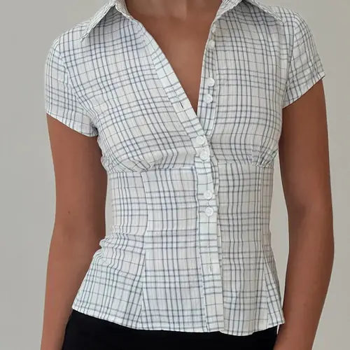 Women's Plaid Print Short Sleeve Fitted Button Up Collared Blouse, Casual Buttoned Shirt for Summer, Plaid Blouse for Daily Wear, Casual Summer Tops