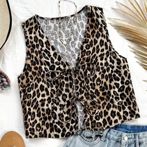 Women's All Over Leopard Print Tie Front Fitted Tank Top, Casual Boho Sleeveless V Neck Top for Summer, Ladies Clothes for Daily Wear, Casual Beach Tank, Casual Chic Sleeveless, Boho Fashion Casual, Womenswear