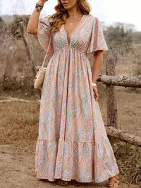 Plus Size All Over Floral Print Dress, Fashion Casual Chic V Neck Dress for Daily Wear, Holiday and Vacation, Plus Size Women's Clothing for Summer, Boho Printed Dress, Bohemian Summer Outfit, Bohemian Beach Dress, Boho Dresses, Bohemian Style, Womenswear