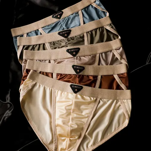 Men's Satin Ice Silk Knitted Underwear Fabric Fitted, Moire Color, Breathable Short Pants, Cool Comfort, Luxurious Silk, Suitable for Home and Vacation