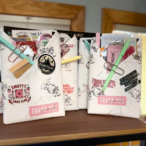 Blind Date Book - Paperback Special Edition Enemies-to-Lovers Romance Book, Hand-Wrapped with Stickers, Bookmark & Bookish Goodies, Ideal Gift for Fans
