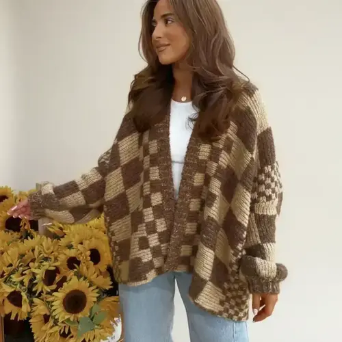 Women's Checkerboard Knit Cardigan with Lantern Sleeves, Retro Loose Fit Outerwear for Autumn and Winter, Warm Knitwear