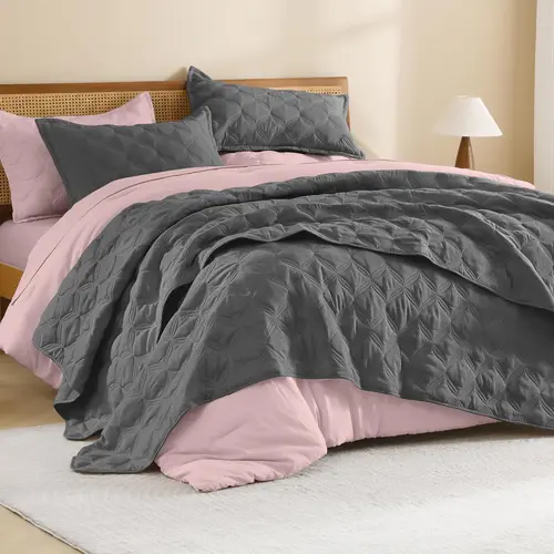 Litanika 3-Piece Microfiber Soft Household Bedding Set - Lightweight Diamond Stitch Quilt Coverlet, Geometric Pillowcases Included, All Season Cooling Sleep Bedding Sets Collections