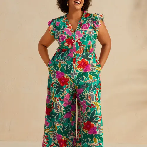 BloomChic Women's Plus Size Casual Romper, Notched Collar Cap Sleeve Button Front Curvy Clothing with Side Pockets, Soft Spandex Blend for Summer, Fitted, Rompers For Women, Stylish Women's Wear