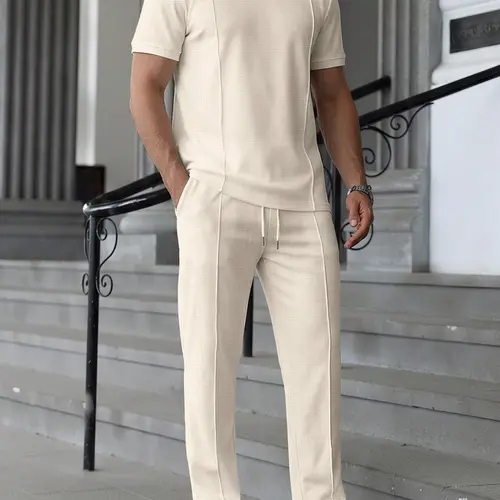 Men's Casual Solid Color Fitted Knit Two-Piece Set with Matching Coordinated Crew Neck Top and Comfortable Pants, Perfect for Everyday Wear