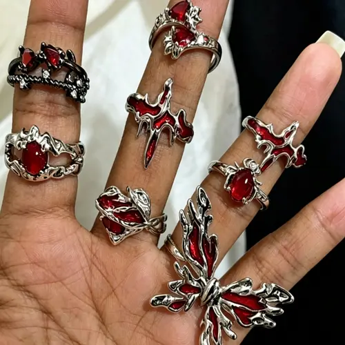 Punk Style Star & Heart & Butterfly Design Stacking Ring Set, Unique Rings, Gifts for Her, Goth Girl Jewelry, Dark Aesthetic Rings, Holloween Rhinestone Decor Y2k Adjustable Ring, Jewelry for Birthday Gift, Ring Stacks