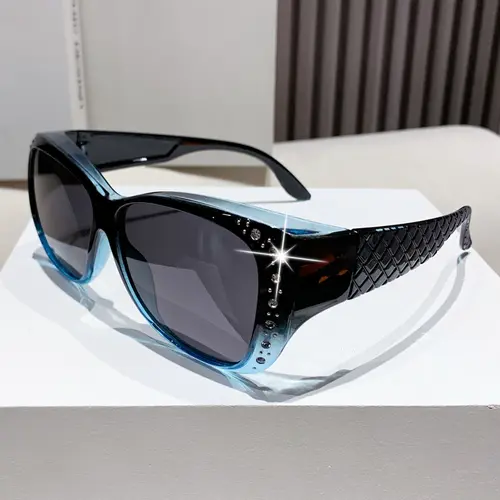 Women's UV-Protection Polarized Fit-Over Sunglasses, Wear Over Prescription Glasses, Casual Style PC Lenses, Anti-UV Shades for All-Season Use, Sun Protective Eyewear