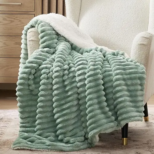 【FallPickDeals 】Bedsure Striped Sherpa Blanket Super Soft Cozy Plush Fleece Flannel Solid  Modern Lightweight Comforter