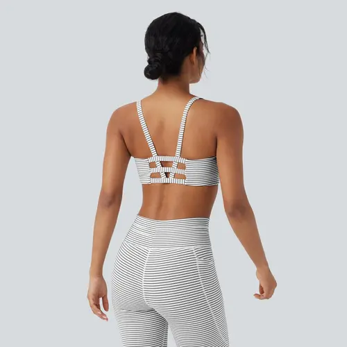 Halara Low Support U Neck Cut Out Stripe Yoga Sports Bra #BackToSchool